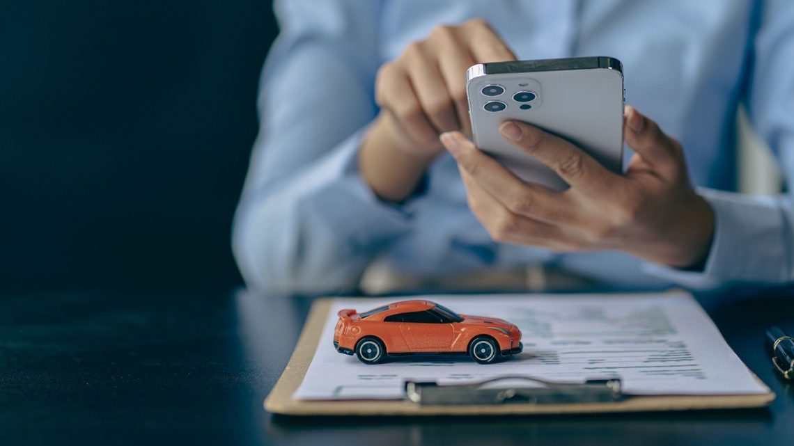 découvrez notre assurance auto économique, conçue pour protéger votre véhicule tout en respectant votre budget. bénéficiez de garanties adaptées à vos besoins et d'un service client à l'écoute pour une tranquillité d'esprit au quotidien.