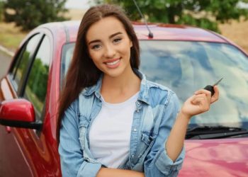 découvrez nos solutions d'assurance auto spécialement conçues pour les jeunes conducteurs. profitez de tarifs compétitifs, d'une couverture adaptée et d'un accompagnement personnalisé pour rouler en toute sérénité.