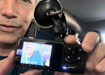 protégez votre véhicule avec cette dashcam : une double caméra à prix réduit