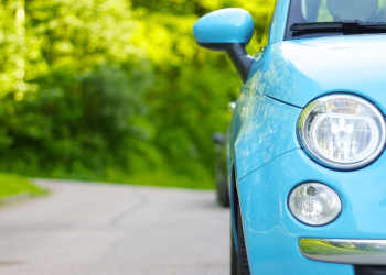 découvrez le fonctionnement de l'assurance auto tous risques, une couverture complète pour protéger votre véhicule contre tous les types de dommages et sinistres.