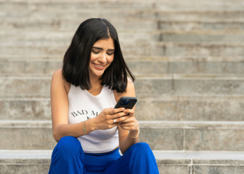 Pourquoi détester passer des appels ne signifie pas que vous êtes asocial : les révélations d’une étude